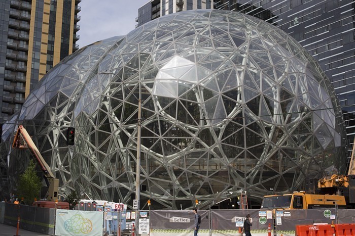 Slog PM: Amazon Workers Strike in 30 Countries, Biden Wants to Ban “Assault Weapons,” and the Ships Are Bugging the Belugas